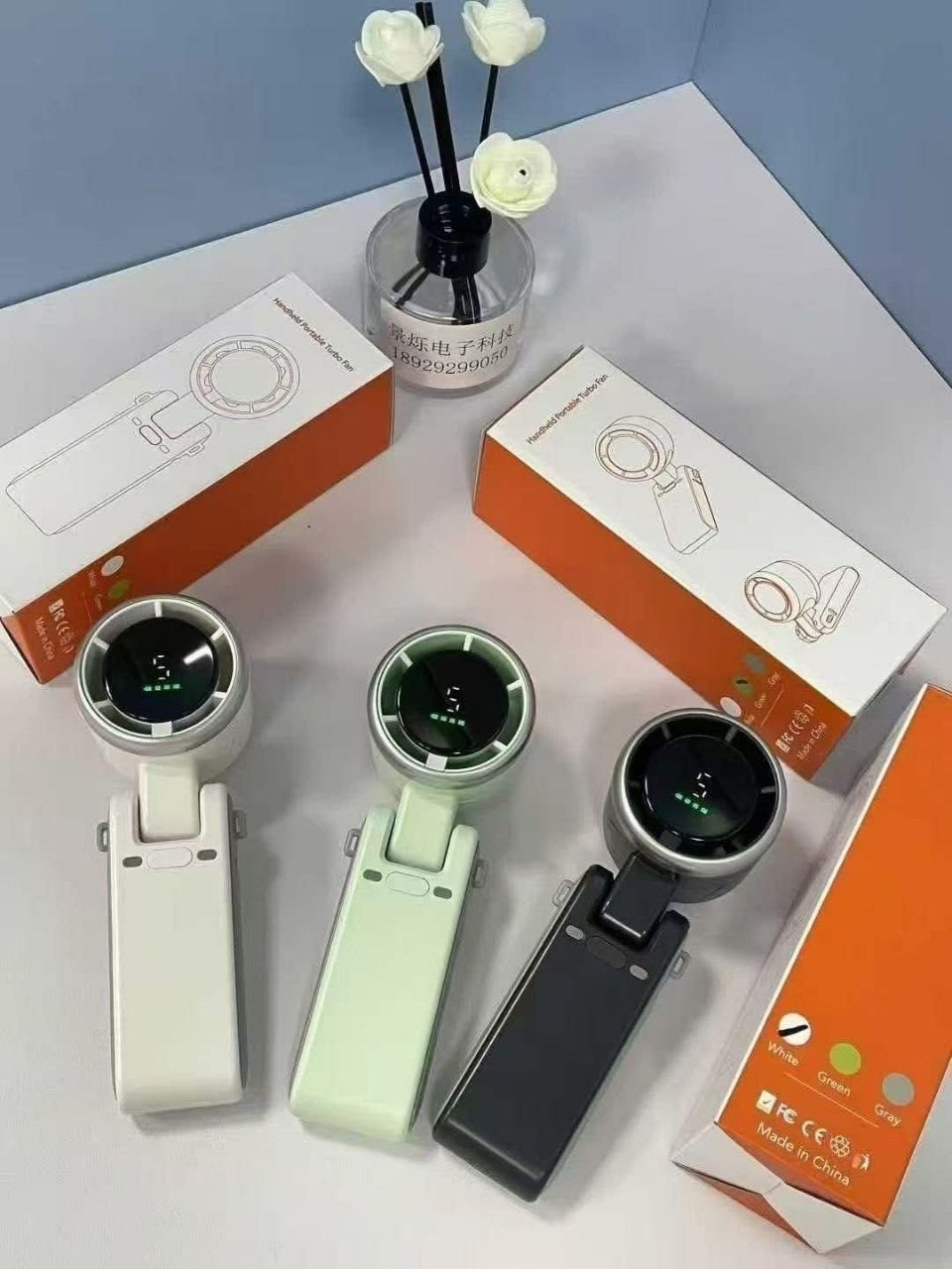 ✨ Turbo Fan (1800 mAh) ✨  🔥 গরমে এখন আর চিন্তা নয়! আপনার হাতের মুঠোতেই কুলিং সল্যুশন 🌬️