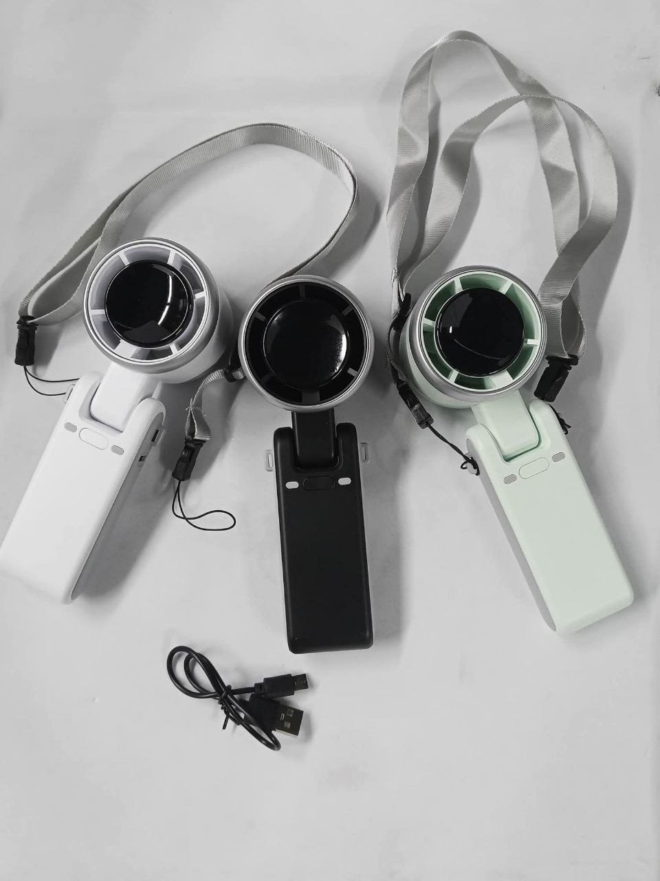 ✨ Turbo Fan (1800 mAh) ✨  🔥 গরমে এখন আর চিন্তা নয়! আপনার হাতের মুঠোতেই কুলিং সল্যুশন 🌬️