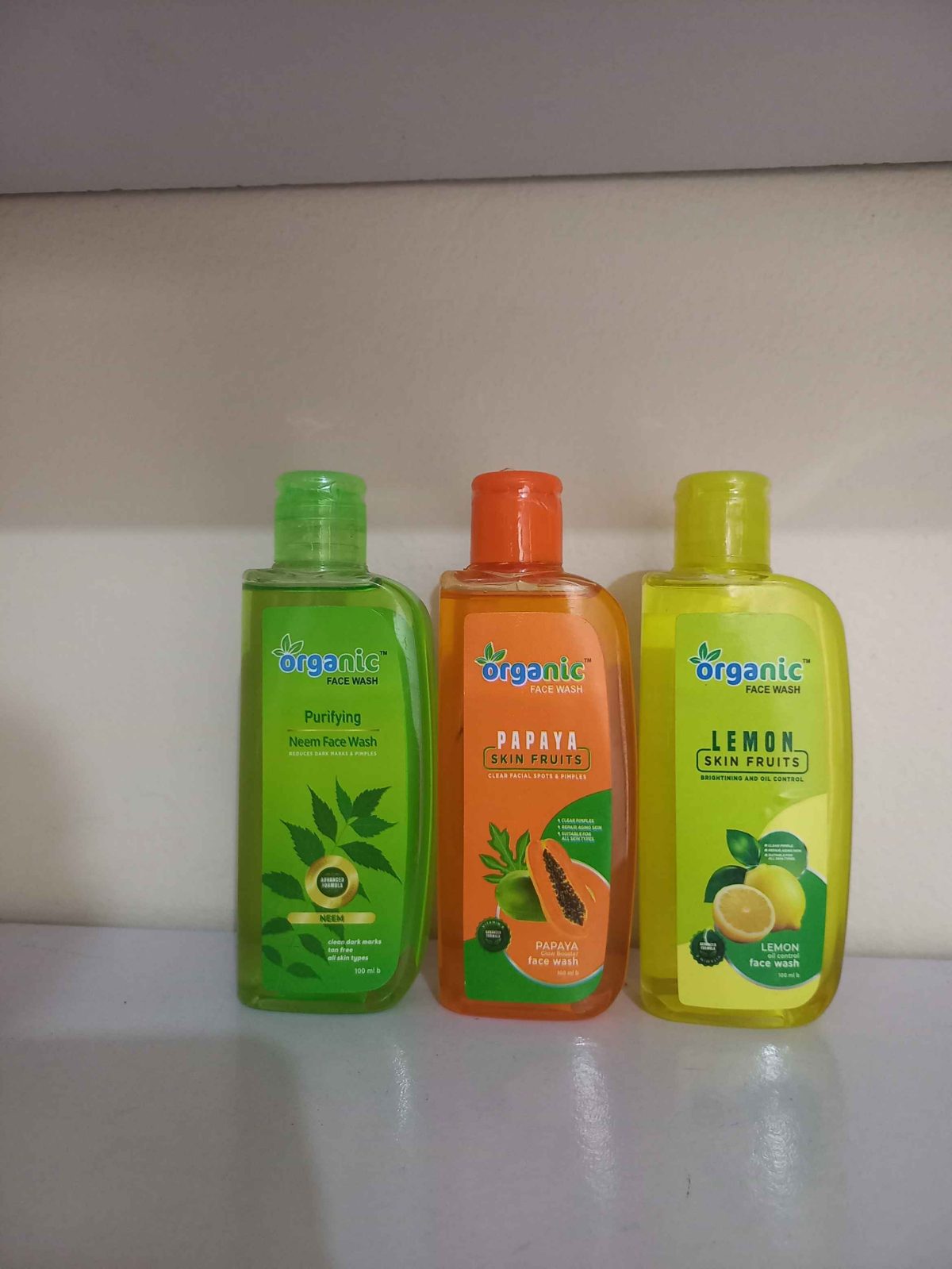 Organic Papaya Skin Fruits Face Wash