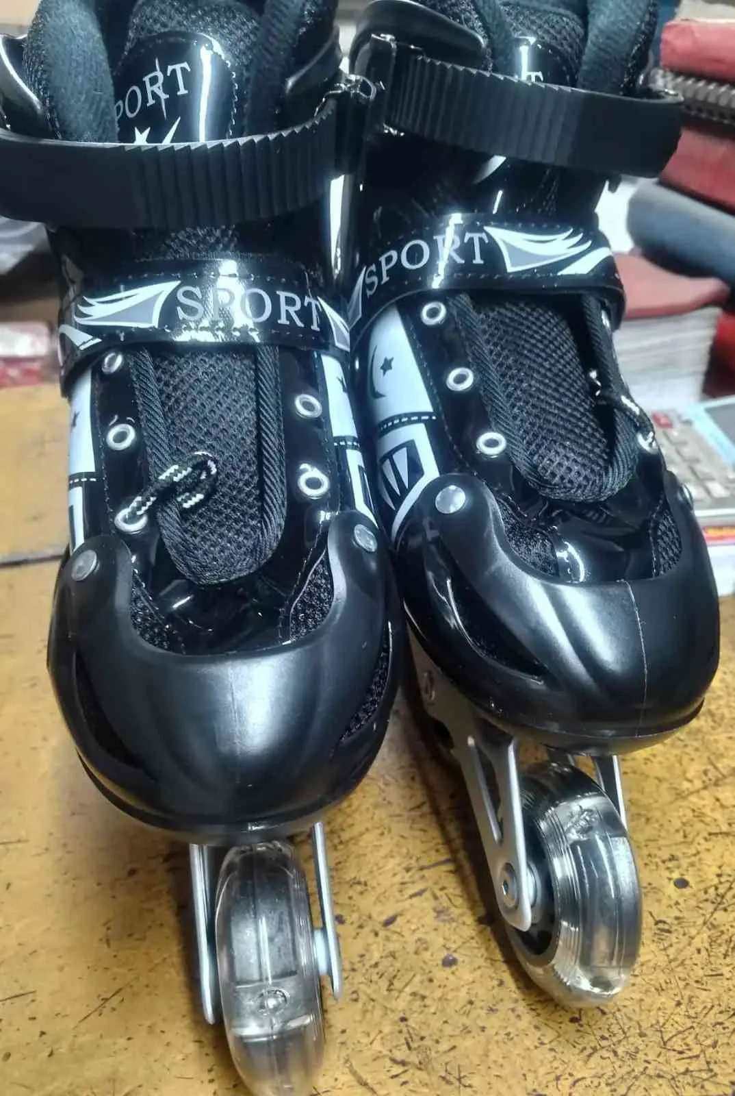 🛼🔥 Skating Shoes | Adjustable Size 38–42